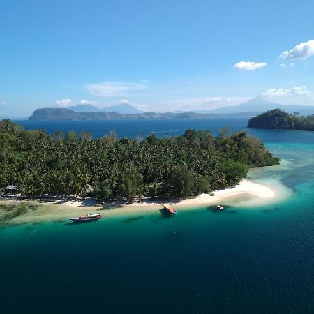 Blue Bay Divers Likupang Bangka Exteriér fotografie