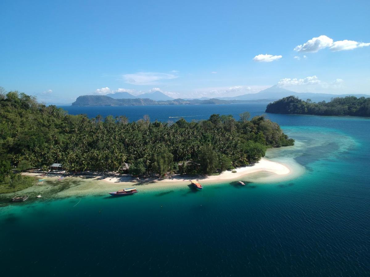 Blue Bay Divers Likupang Bangka Exteriér fotografie