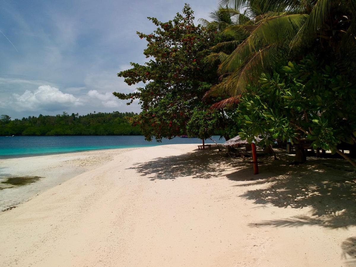 Blue Bay Divers Likupang Bangka Exteriér fotografie